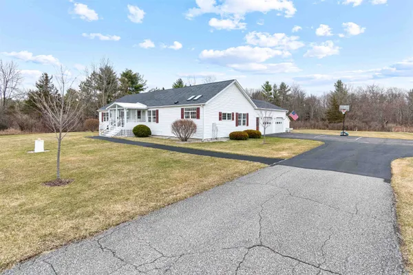 $699,000 | 813 Mt Philo Road, Shelburne, VT 05482