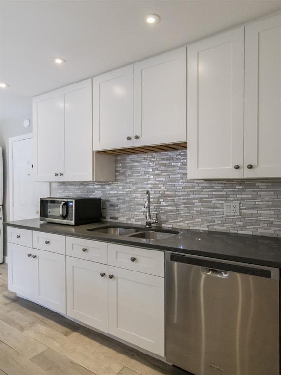 3142 Royal Gable Drive Dallas, TX 75229 - Photo 30 of 36