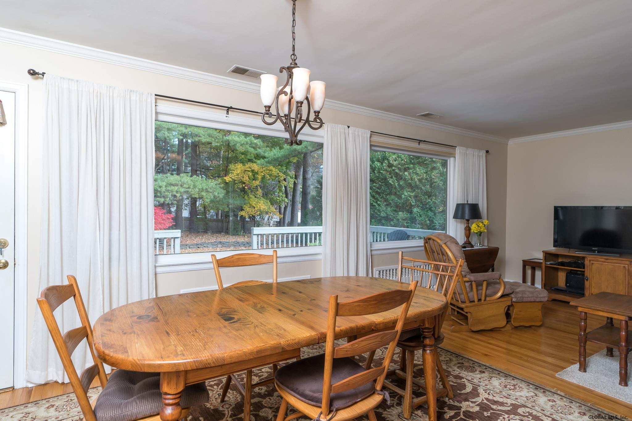160 Winne Road Bethlehem, NY 12054 - Photo 8 of 33 Photo 8