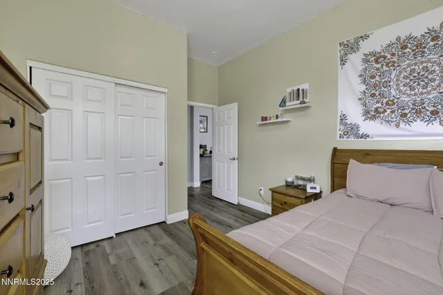 a view of a lake from a yard