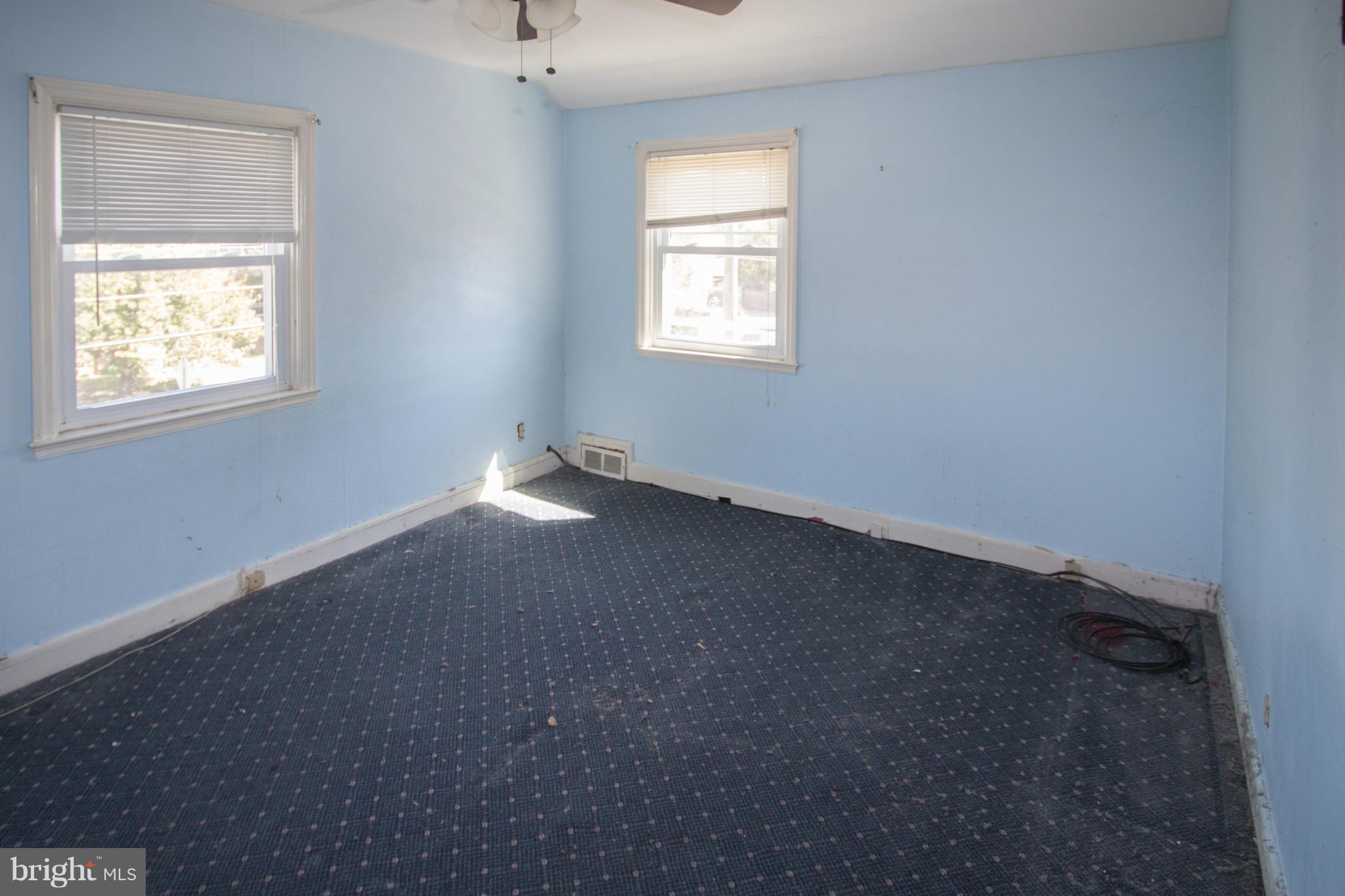 3900 Brookhill Road Baltimore, MD 21215 - Photo 7 of 9 Interior (General)