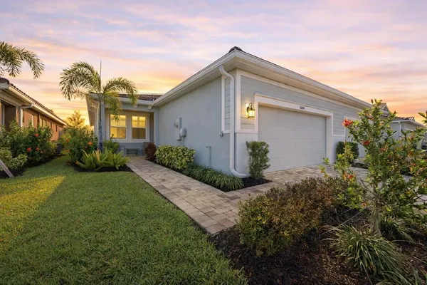 $349,900 | 20670 Galileo Place, Venice, FL 34293