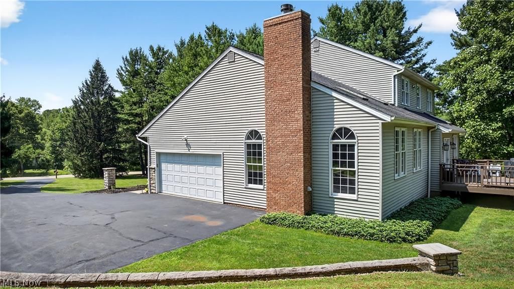 9420 Crackel Road Aurora, OH 44202 - Photo 5 of 49