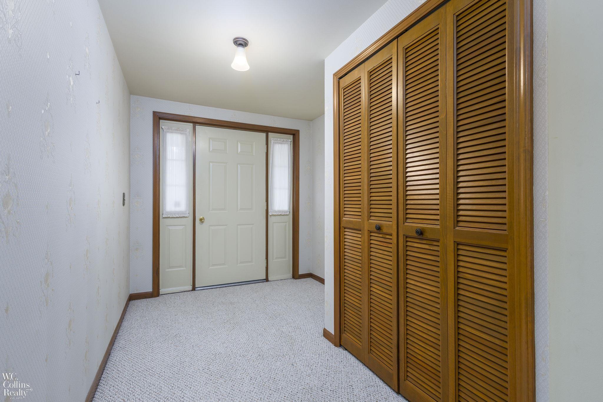 34095 Mulvey Road Fraser, MI 48026 - Photo 3 of 35