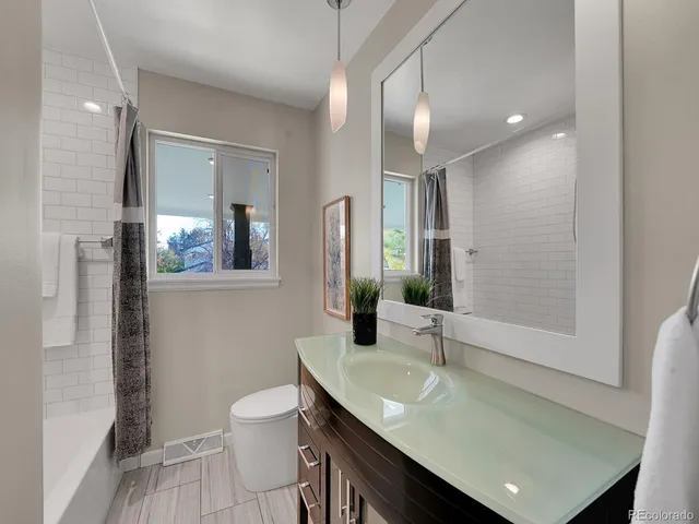 $909,900 | 3953 East Costilla Avenue, Centennial, CO 80122