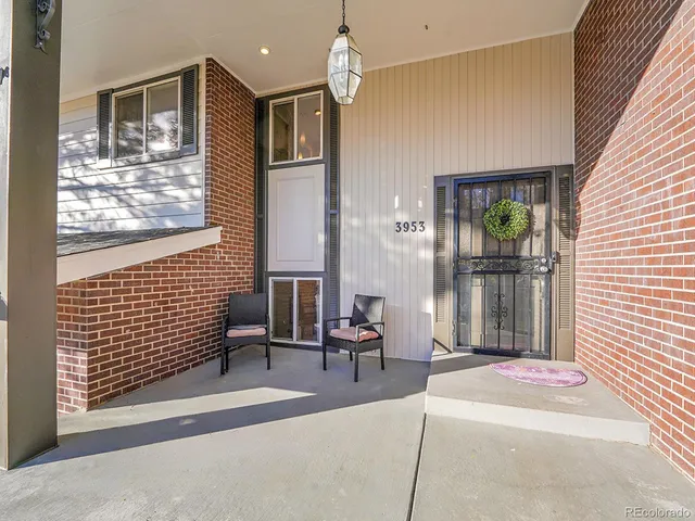 $909,900 | 3953 East Costilla Avenue, Centennial, CO 80122