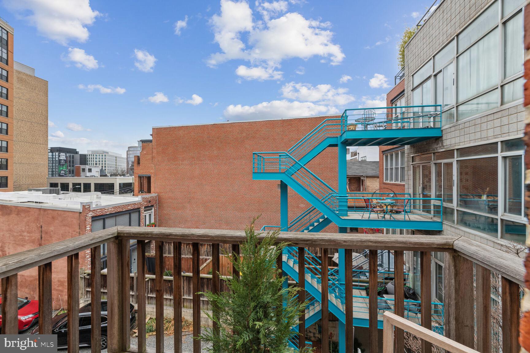 436 M Street Northwest, Unit 5 Washington, DC 20001 - Photo 15 of 30 Upper Floor Balcony