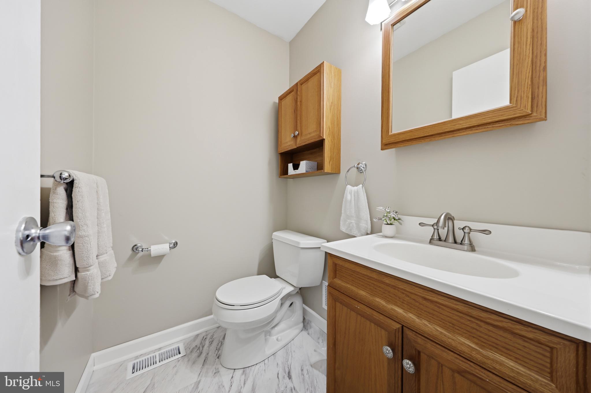 20 Brotherton Road Shamong, NJ 08088 - Photo 22 of 39 Powder Room