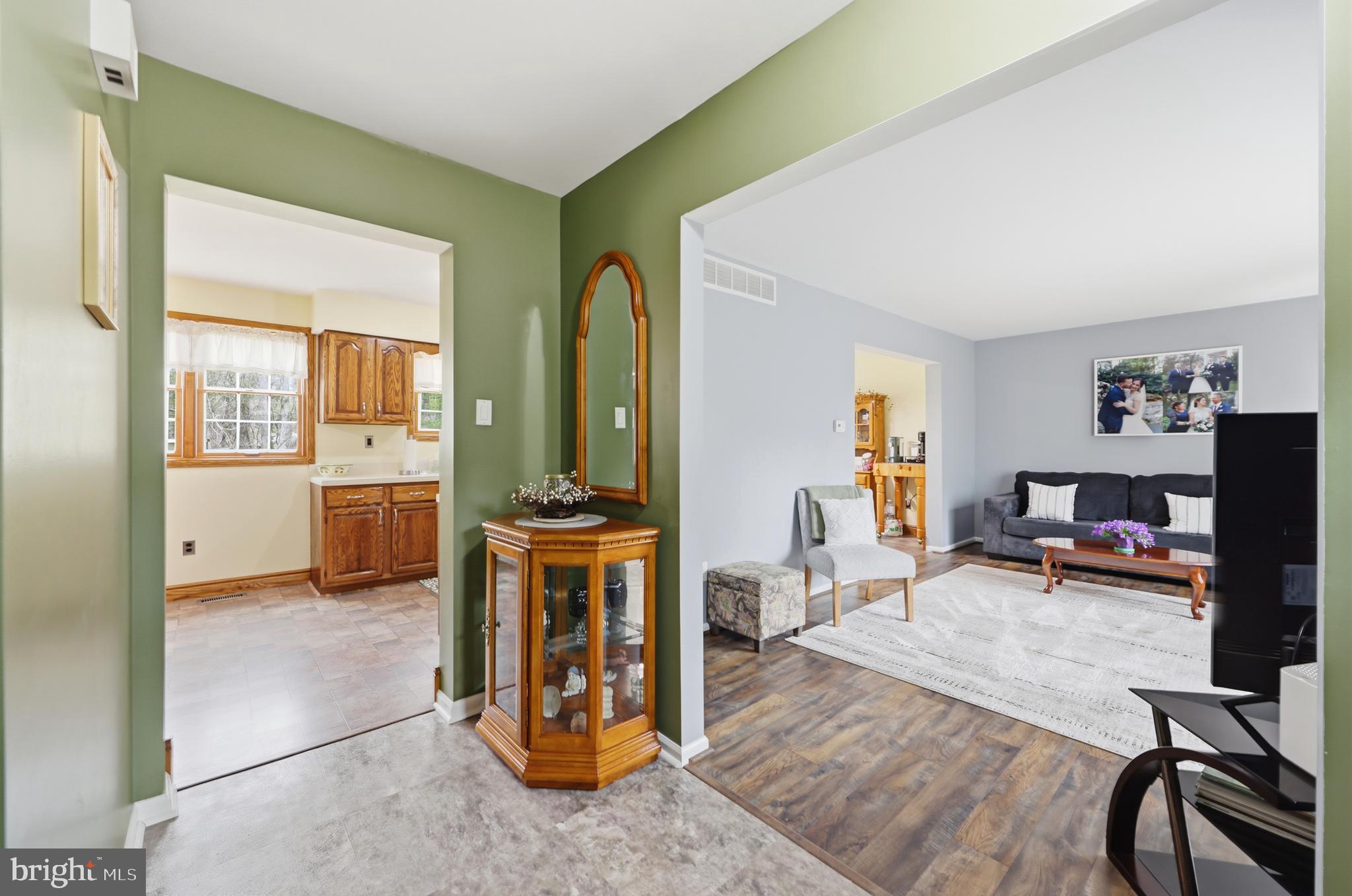 20 Brotherton Road Shamong, NJ 08088 - Photo 5 of 39