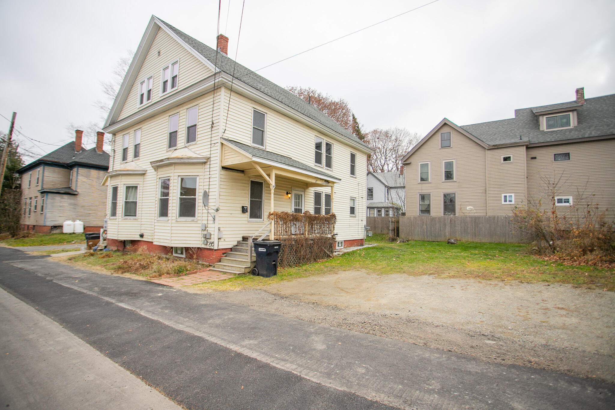 8-10 Linden Street Bangor, ME 04401 - Photo 1 of 80 IMG_0332