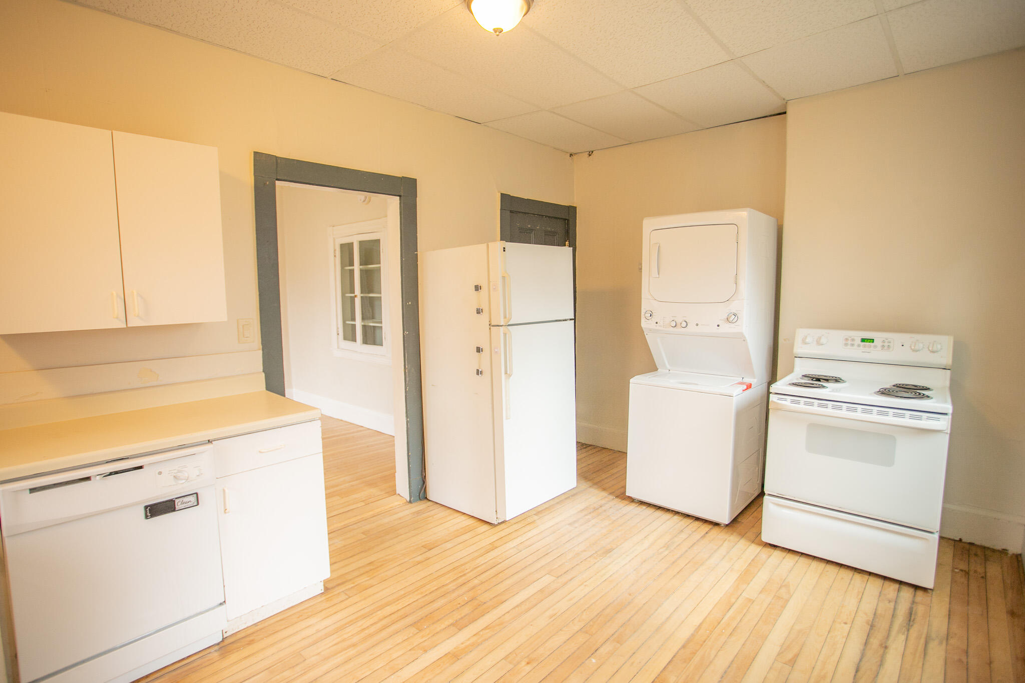 8-10 Linden Street Bangor, ME 04401 - Photo 13 of 80 IMG_0270