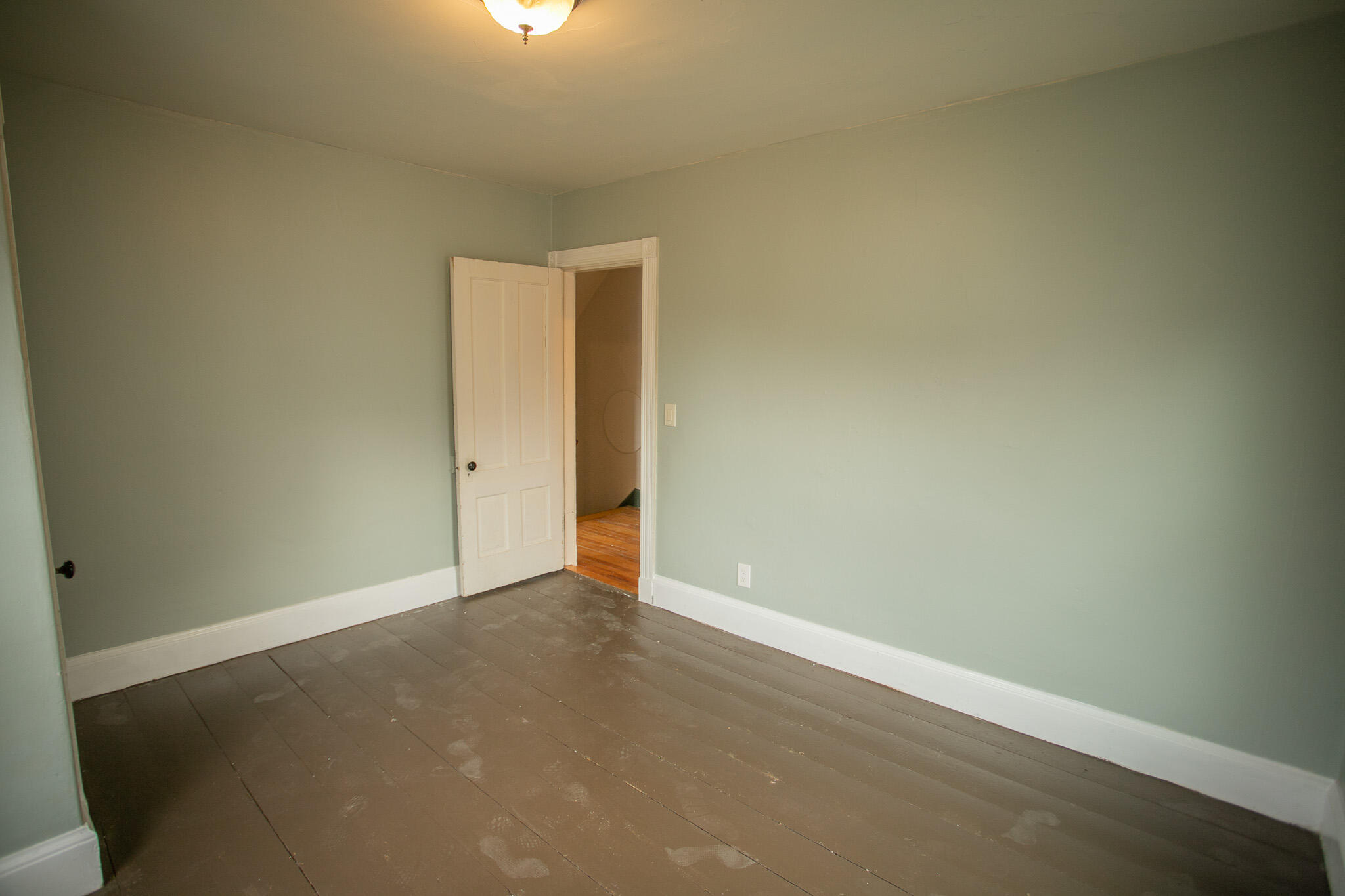 8-10 Linden Street Bangor, ME 04401 - Photo 24 of 80 IMG_0283
