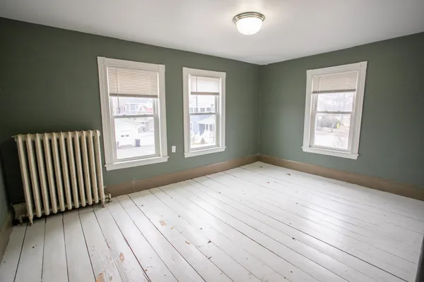 $350,000 | 8-10 Linden Street, Bangor, ME 04401