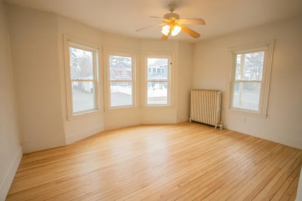 $350,000 | 8-10 Linden Street, Bangor, ME 04401