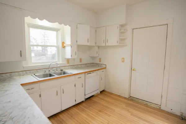 $350,000 | 8-10 Linden Street, Bangor, ME 04401