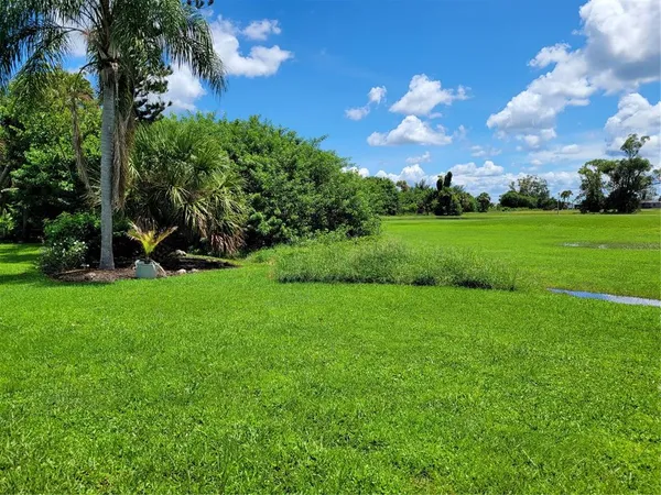 $3,000 | 18 Golfview Court, Rotonda West, FL 33947