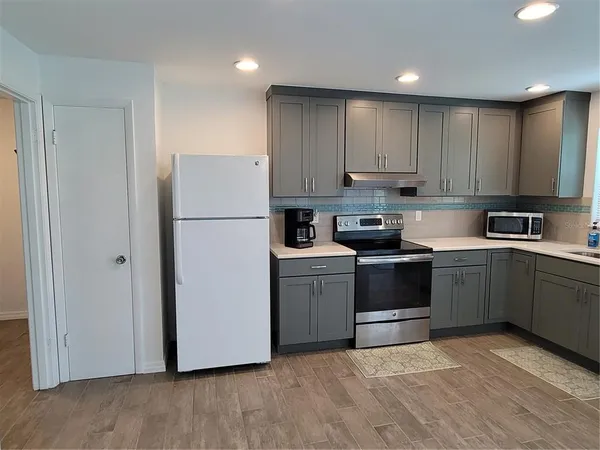 $3,000 | 18 Golfview Court, Rotonda West, FL 33947