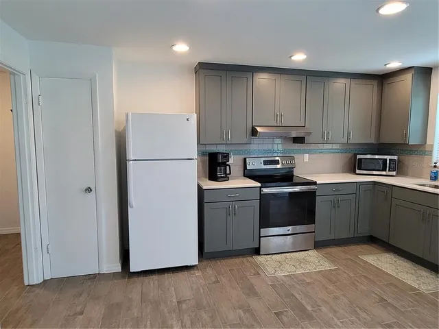 $3,000 | 18 Golfview Court, Rotonda West, FL 33947