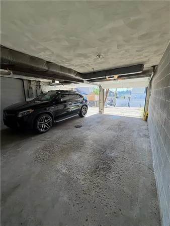 $1,700 | 1966 West Beckert Avenue, Pittsburgh, PA 15212