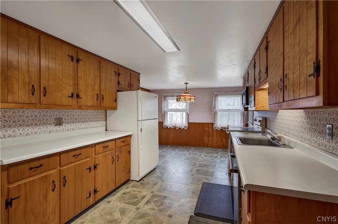 2748 State Route Deansboro, NY 13328 - Photo 24 of 45 FIRST FLOOR APARTMENT KITCHEN