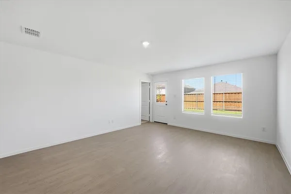 $1,950 | 1625 Elliott Road, Howe, TX 75459