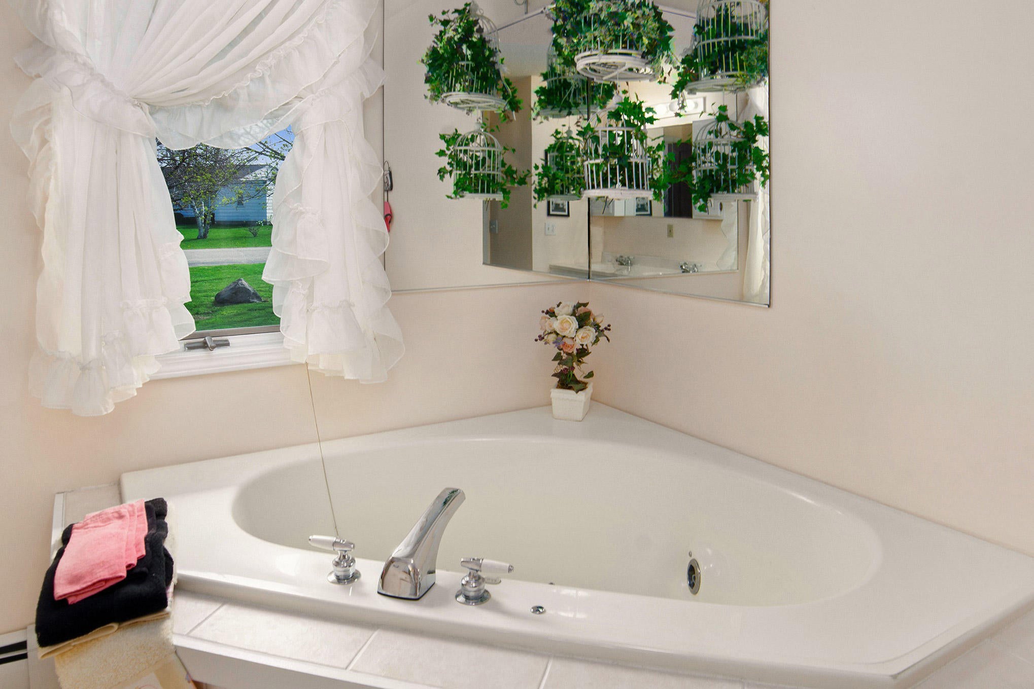 182 Riverside Drive Cheboygan, MI 49721 - Photo 24 of 45 Gallery Image 24