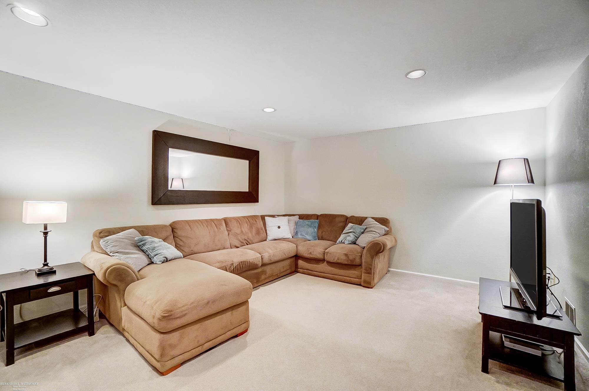 6797 Rutland Road Temperance, MI 48182 - Photo 53 of 73 50149467-40a850fa-7ca1-44a7-b0ce-f9d6966c4928.JPG