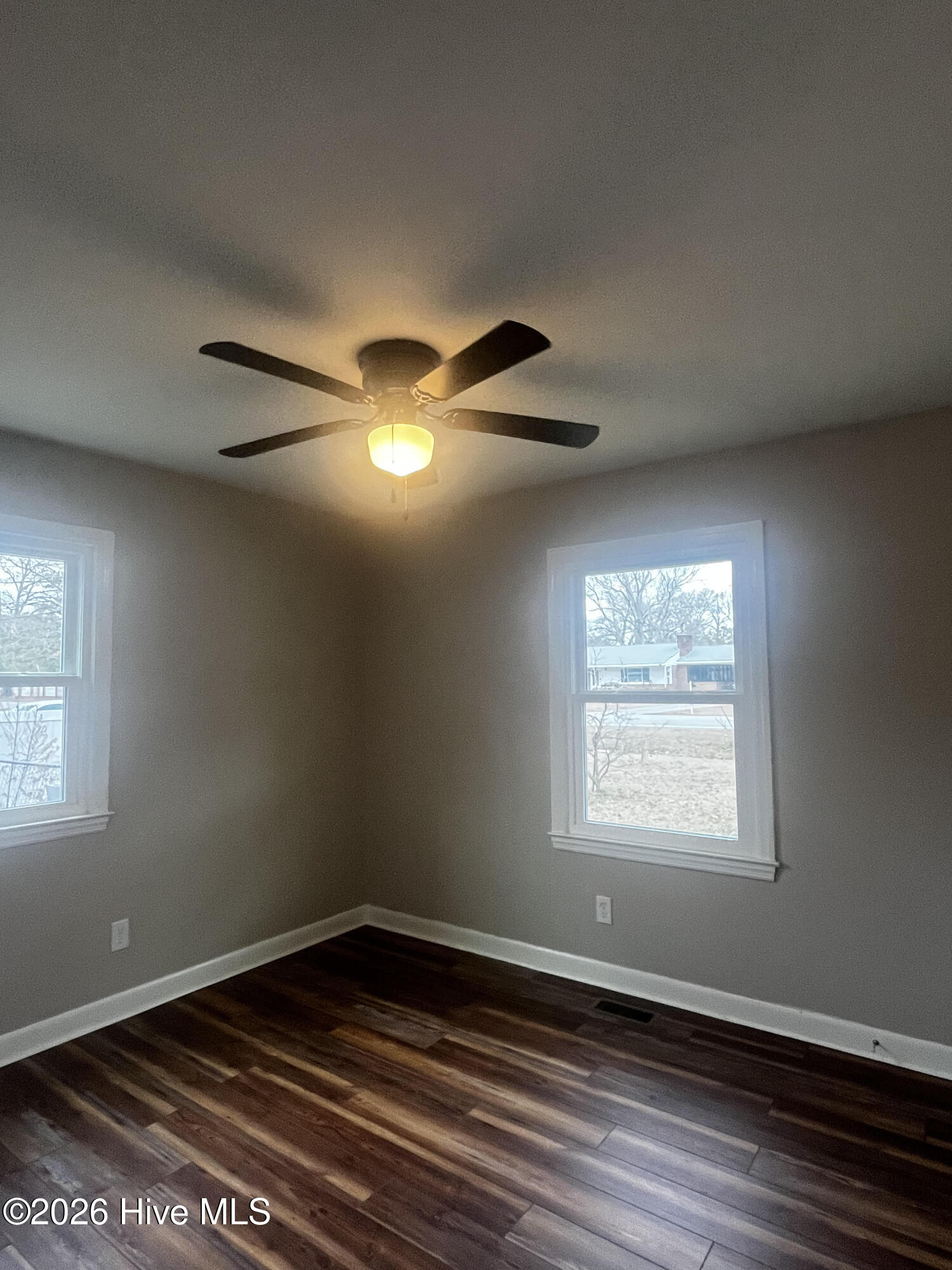 1046 Broad Creek Road New Bern, NC 28560 - Photo 7 of 9 Bedroom 1