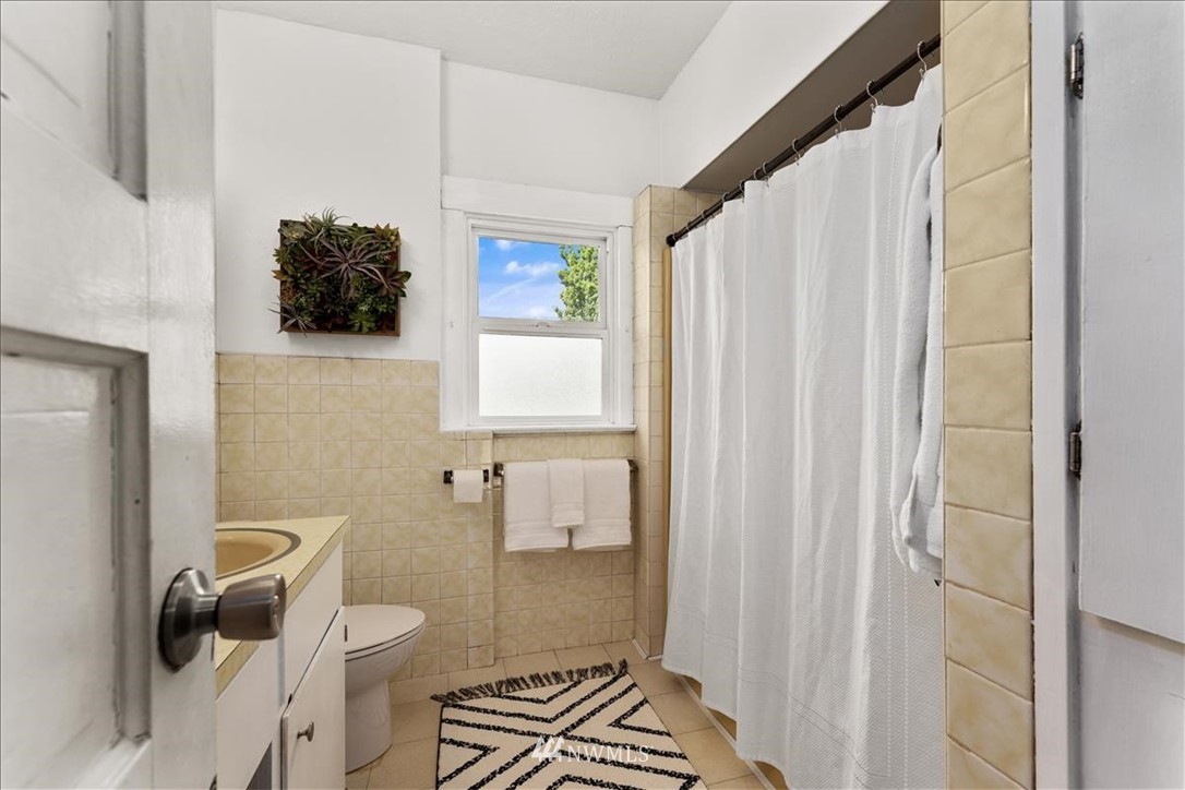 1602 Rockefeller Avenue Everett, WA 98201 - Photo 21 of 37