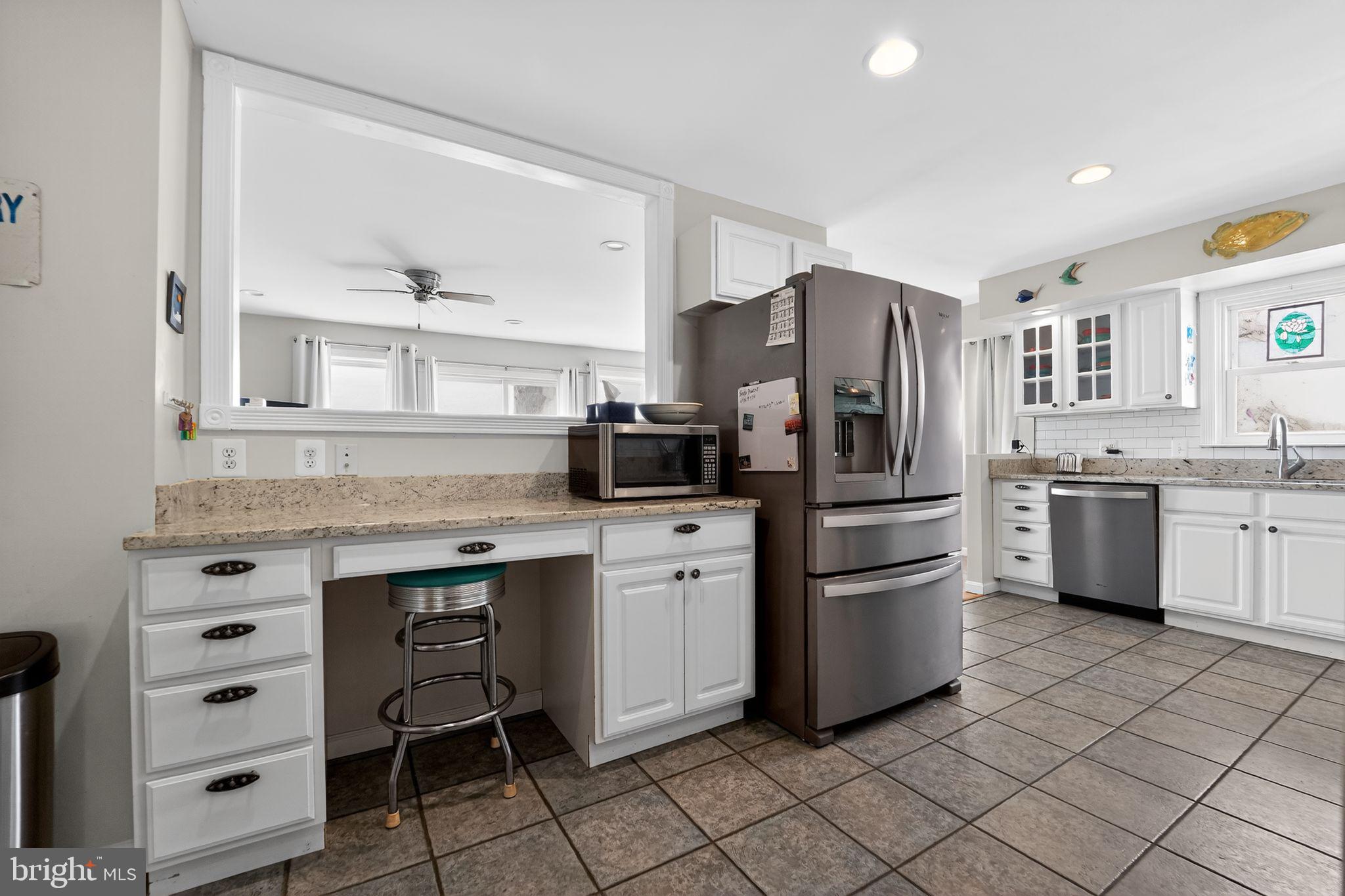 1400 Burke Road Baltimore, MD 21220 - Photo 20 of 48