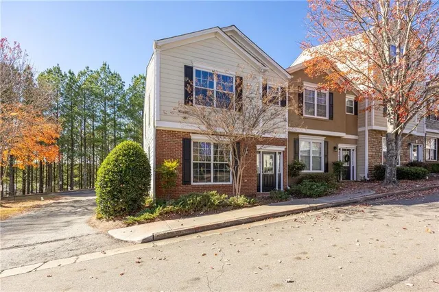$275,000 | 134 Riverstone Commons Circle, Canton, GA 30114