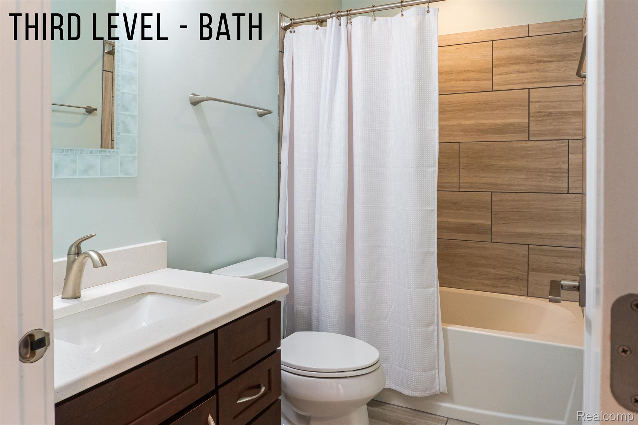 2836 Ridington Road Ann Arbor, MI 48105 - Photo 47 of 65 Gallery Image 47