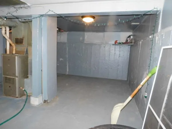 a view of walk in closet