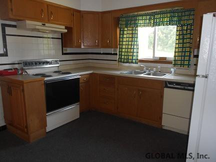 104 Heagle Road Johnstown, NY 12095 - Photo 6 of 9 Photo 7