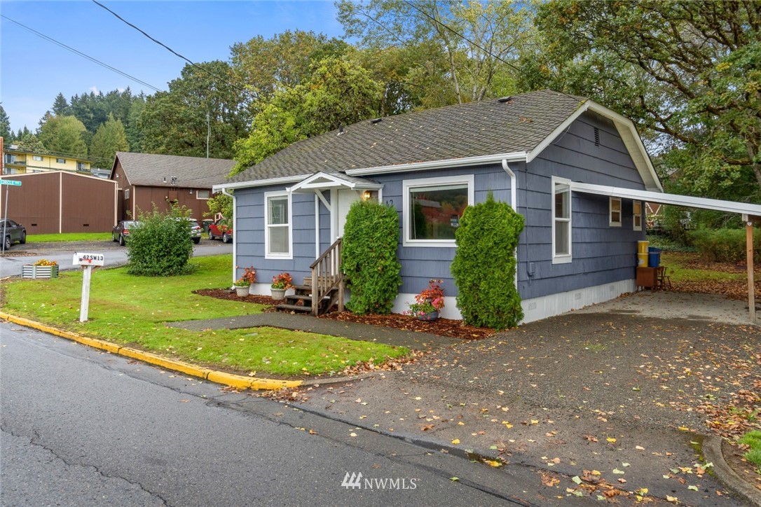 42 Southwest 13th Street Chehalis, WA 98532 - Photo 2 of 22 Gallery Image 2