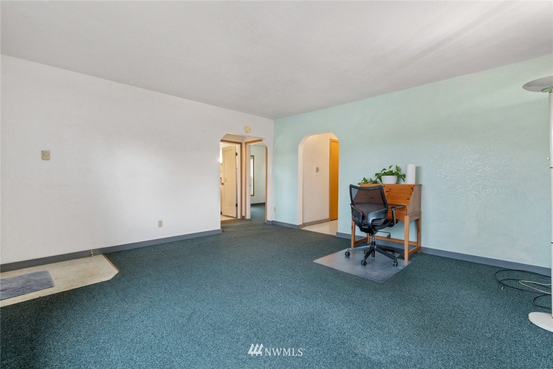 42 Southwest 13th Street Chehalis, WA 98532 - Photo 6 of 22 Gallery Image 6