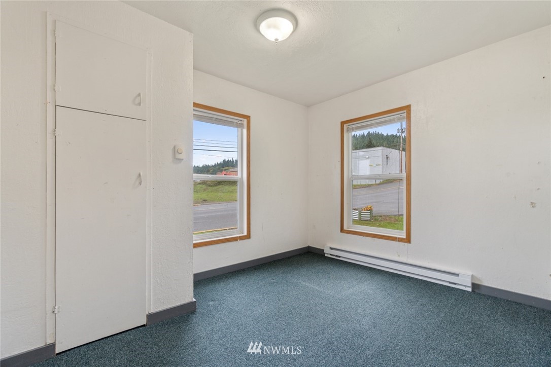 42 Southwest 13th Street Chehalis, WA 98532 - Photo 7 of 22 Gallery Image 7