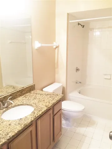$1,550 | 494 North Pin Oak Place, Unit 202, Longwood, FL 32779