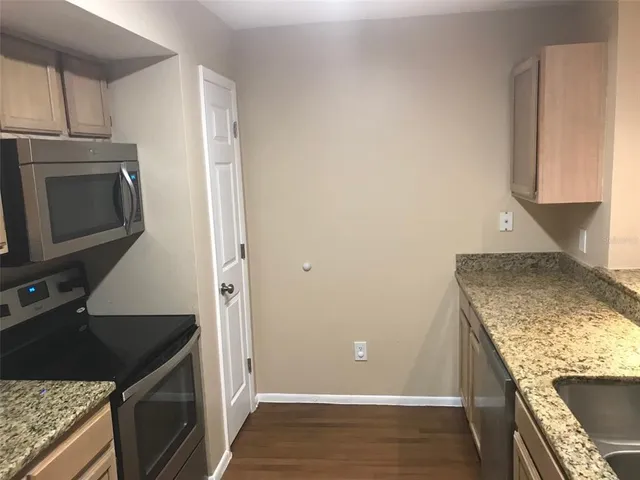 $1,550 | 494 North Pin Oak Place, Unit 202, Longwood, FL 32779