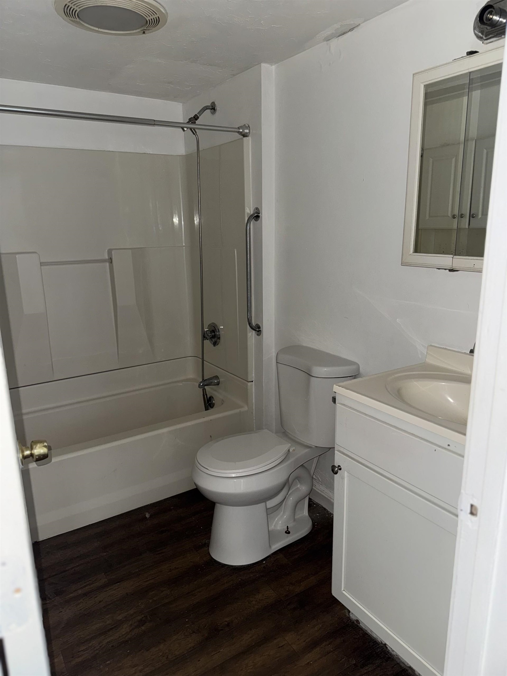 185 Loudon Road, Unit 8 Concord, NH 03301 - Photo 4 of 10