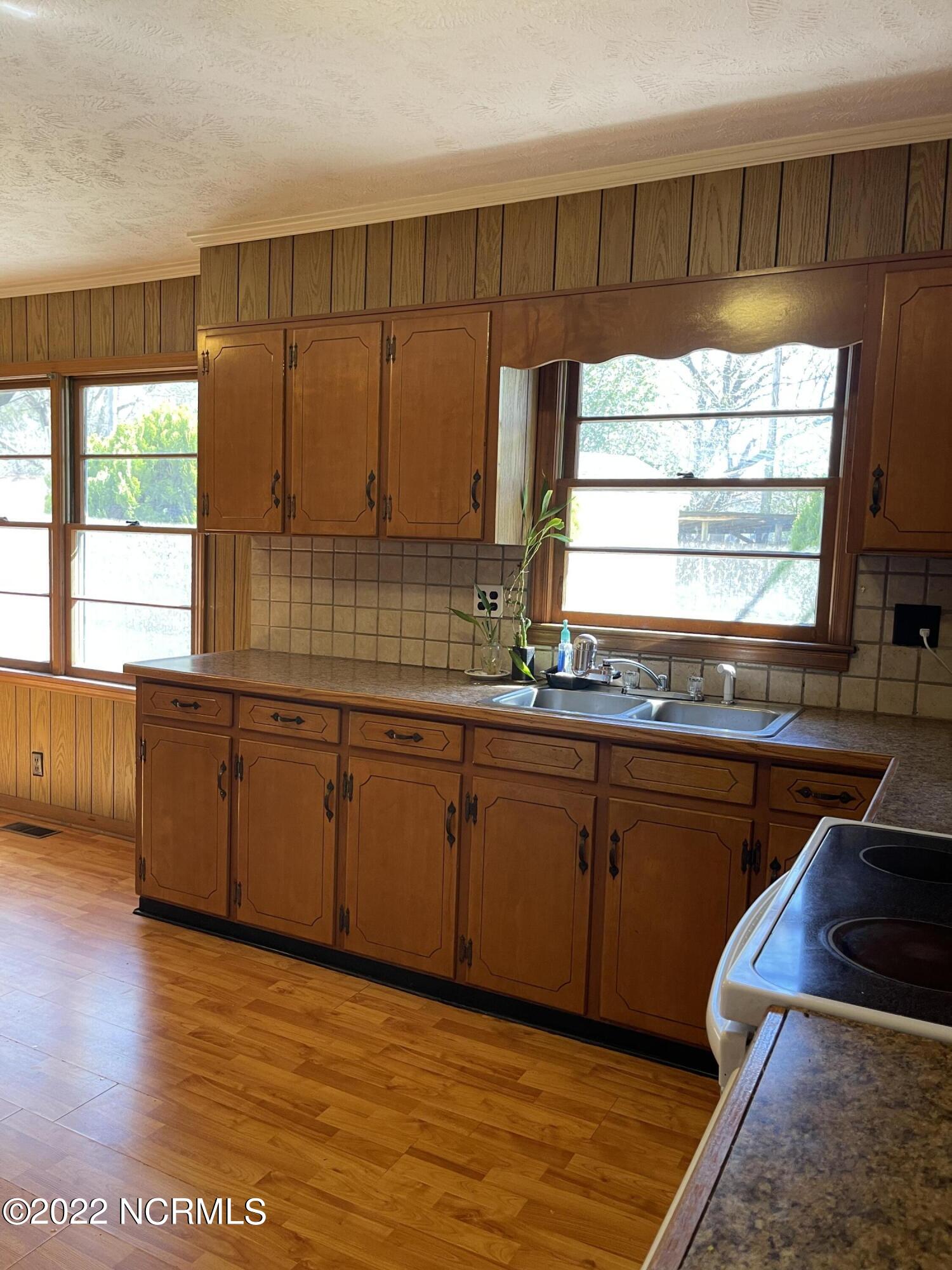 100 Ivy Trail Rockingham, NC 28379 - Photo 10 of 45 Photo Mar 21, 11 29 01 AM