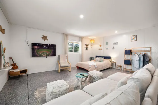 $965,000 | 109 Peterson Lane, Palm Harbor, FL 34683