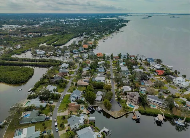 $965,000 | 109 Peterson Lane, Palm Harbor, FL 34683