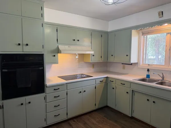 $199,900 | 842 Fir Avenue, Bird Island, MN 55310