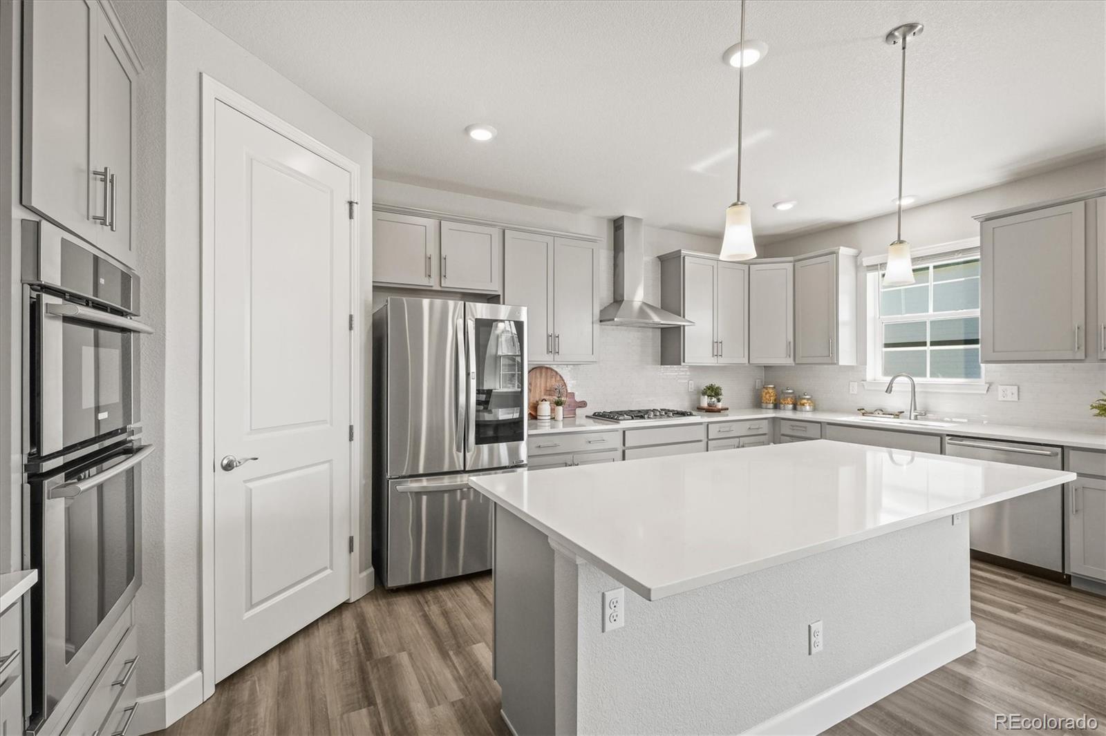 1624 Pinion Wing Circle Castle Rock, CO 80108 - Photo 11 of 47