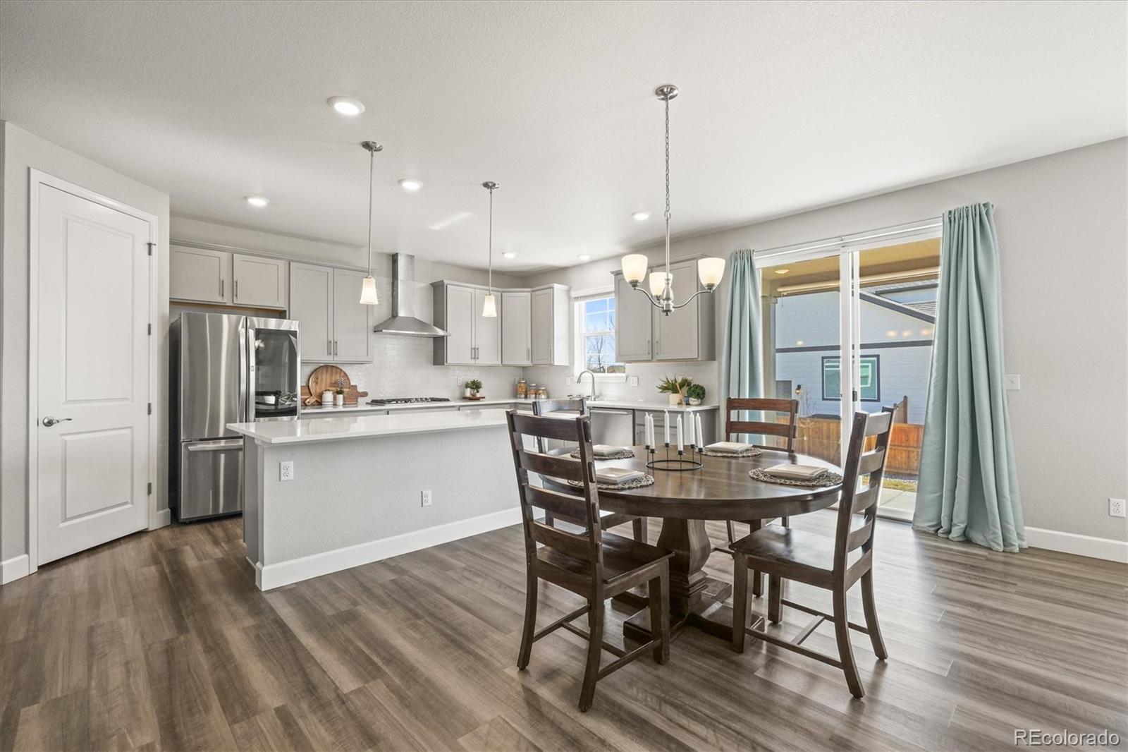 1624 Pinion Wing Circle Castle Rock, CO 80108 - Photo 10 of 47