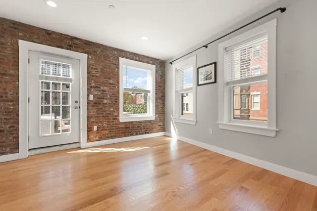 $675,000 | 115 Cottage Street, Unit 3, Boston, MA 02128