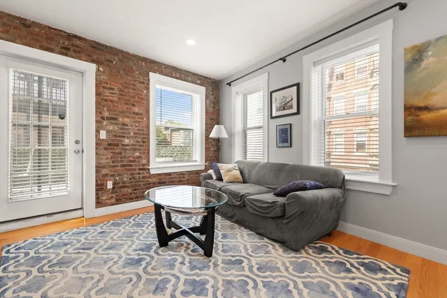 $675,000 | 115 Cottage Street, Unit 3, Boston, MA 02128