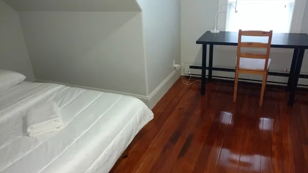 $3,100 | 12 Bennett Street, Unit 3, Boston, MA 02135