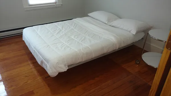 $3,500 | 12 Bennett Street, Unit 3, Boston, MA 02135